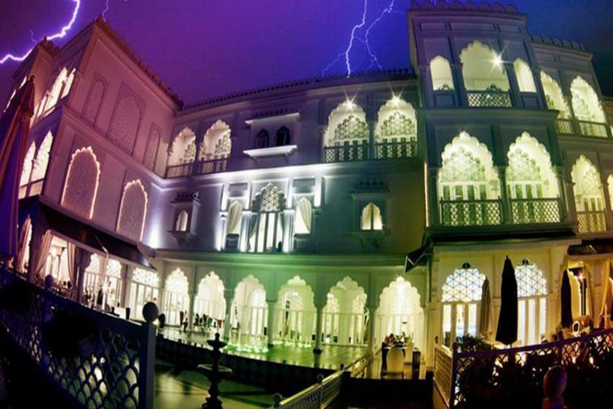 Chloe Gallery Ho Chi Minh-staden Exteriör bild